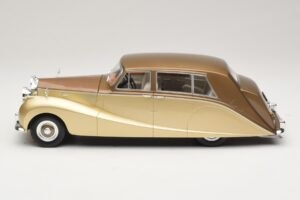 Rolls-Royce Silver Wraith Empress by Hooper ブラウン & ゴールド MCG 1:18 MCG18000 メタル - 画像 3/6