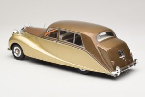 Rolls-Royce Silver Wraith Empress by Hooper ブラウン & ゴールド MCG 1:18 MCG18000 メタル - 画像 5/6