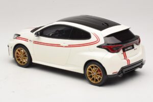 Toyota GR Yaris TGR Italy リミテッドエディション Pure White Otto 1:18 OT1183 レジン - 画像 5/6
