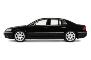 Volkswagen Phaeton 3D 6.0 W12 ブラック Otto 1:18 OT1266 レジン - 画像 3/5
