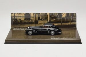Alfa Romeo 8C 2900B Lungo ブラック Minichamps 1:43 436120421 メタル