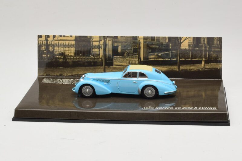 Alfa Romeo 8C 2900B Lungo ライトブルー Minichamps 1:43 436120420 メタル