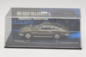 Aston Martin DBS On Her Majesty's Secret Service Minichamps 1:43 436137600 メタル - 画像 4/5