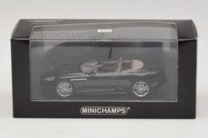 Aston Martin DBS Volante ブラックメタリック Minichamps 1:43 400137930 メタル - 画像 4/4