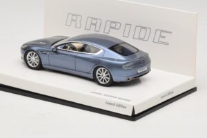 Aston Martin Rapide ブルーメタリック Minichamps 1:43 437137903 メタル - 画像 3/5