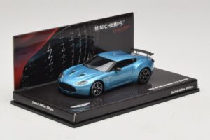 Aston Martin V12 Zagato Alba Blue Minichamps 1:43 437137222 メタル - 画像 2/5