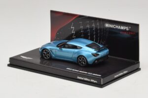 Aston Martin V12 Zagato Alba Blue Minichamps 1:43 437137222 メタル - 画像 3/5