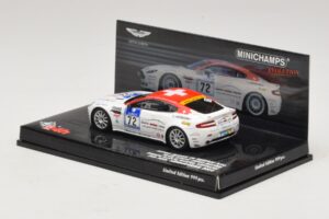 Aston Martin V8 Vantage #72 24 Hours of Nurburgring 2009 Minichamps 1:43 437091372 メタル - 画像 3/5