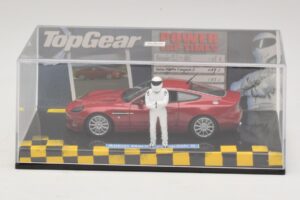 Aston Martin Vanquish S レッド Top Gear フィギュア付き Minichamps 1:43 519431372 メタル - 画像 4/5