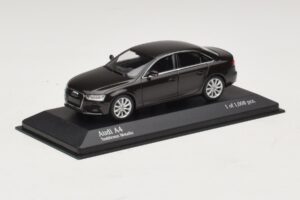 Audi A4 B8 ブラウンメタリック Minichamps 1:43 410011000 メタル - 画像 2/3