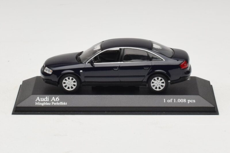 Audi A6 C5 ブルーメタリック Minichamps 1:43 430010201 メタル