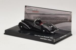 Audi Front 225 Roadster ブラック Minichamps 1:43 437019131 メタル - 画像 3/5