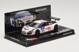 Audi R8 LMS GT3 #97 Phoenix Racing 24 Hours of Nurburgring 2010 Minichamps 1:43 437101997 メタル - 画像 2/5