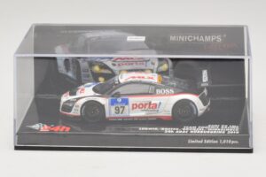 Audi R8 LMS GT3 #97 Phoenix Racing 24 Hours of Nurburgring 2010 Minichamps 1:43 437101997 メタル - 画像 4/5