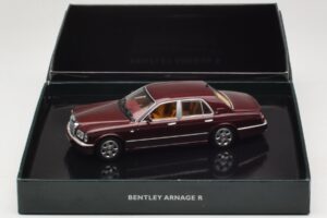Bentley Arnage R Sunset Red Minichamps 1:43 BL330 メタル - 画像 4/4