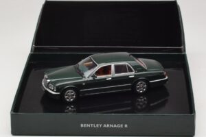 Bentley Arnage R Verdant Green Minichamps 1:43 BL328 メタル - 画像 4/4