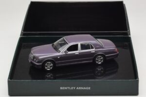 Bentley Arnage T Grey Violet Minichamps 1:43 BL384 メタル - 画像 4/4