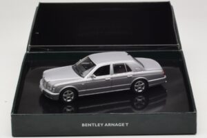 Bentley Arnage T Silver Tempest Minichamps 1:43 BL326 メタル - 画像 4/4