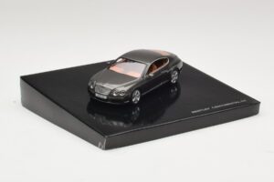 Bentley Continental GT Cypress Green Minichamps 1:43 BL312 メタル - 画像 2/4