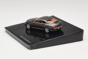 Bentley Continental GT Cypress Green Minichamps 1:43 BL312 メタル - 画像 3/4