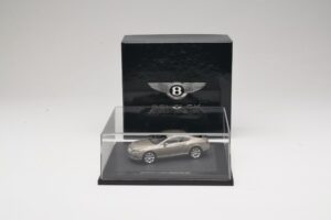 Bentley Continental GT Light Bronze Metallic Minichamps 1:43 BL834 メタル - 画像 4/4