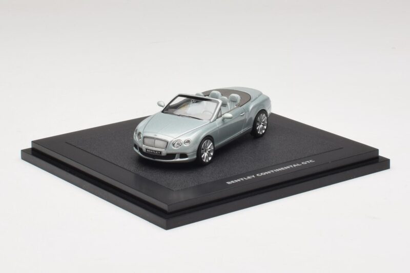 Bentley Continental GTC Light Grey Metallic Minichamps 1:43 BL907 メタル