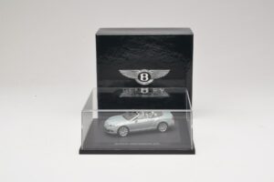 Bentley Continental GTC Light Grey Metallic Minichamps 1:43 BL907 メタル - 画像 4/4
