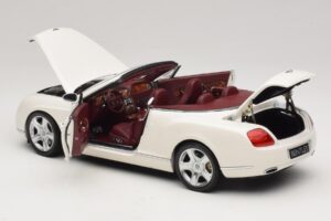 Bentley Continental GTC ホワイト 交換用ボックス Minichamps 1:18 100139032-R1 メタル - 画像 5/8