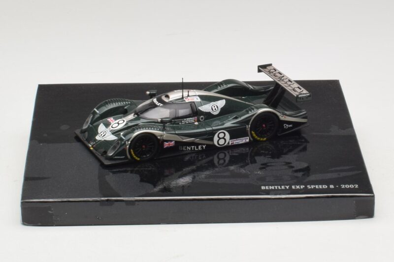 Bentley EXP Speed 8 LMP900 #8 A. Wallace / B. Leitzinger 24 Hours of Le Mans 2002 Minichamps 1:43 403021308 メタル