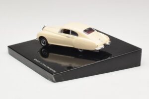 Bentley R-Type Continental アイボリー Minichamps 1:43 BL426 メタル - 画像 3/4
