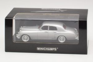 Bentley S1 Continental シルバー Minichamps 1:43 436139552 メタル - 画像 4/4