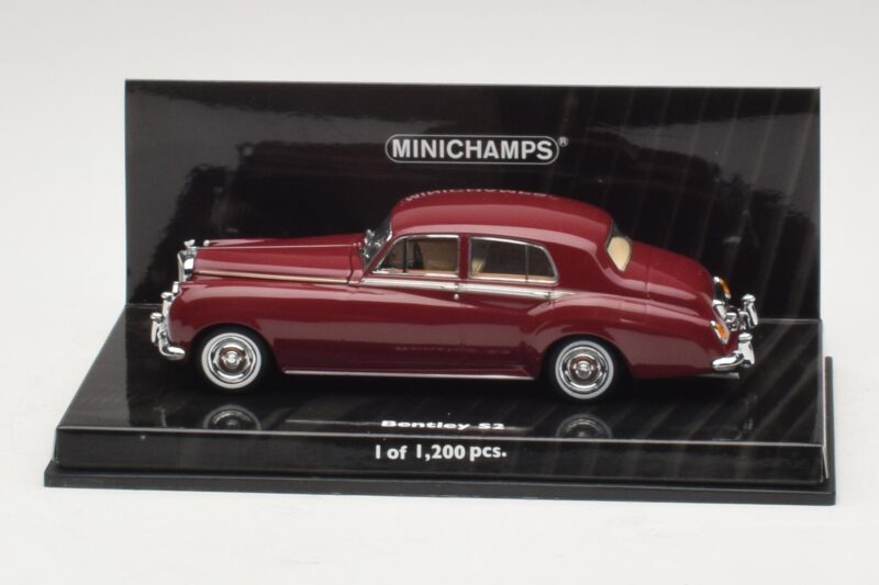 Bentley S2 Standard Saloon レッド Minichamps 1:43 436139951-O1 メタル