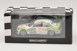 BMW 320i E46 #233 A. Priaulx / J. Muller Schubert Motorsport VLN Nurburgring 2005 Minichamps 1:43 400052433 メタル - 画像 4/4