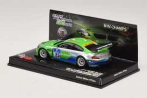 BMW Alpina B6 GT3 #25 24 Hours of Nürburgring 2009 Minichamps 1:43 437092625 メタル - 画像 3/5