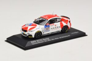 BMW M235i Bong Motorsport #307 Nett / Akata 24 Hours of Nurburgring 2015 Minichamps 1:43 437152507 メタル - 画像 2/4