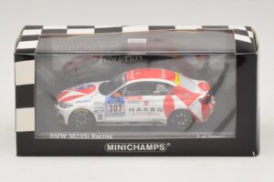 BMW M235i Bong Motorsport #307 Nett / Akata 24 Hours of Nurburgring 2015 Minichamps 1:43 437152507 メタル - 画像 4/4