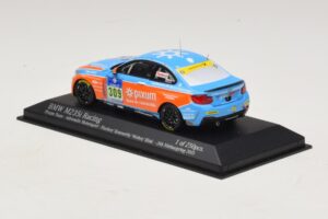 BMW M235i Pixum Team #309 Fischer / Konnerth 24 Hours of Nurburgring 2015 Minichamps 1:43 437152509 メタル - 画像 3/4
