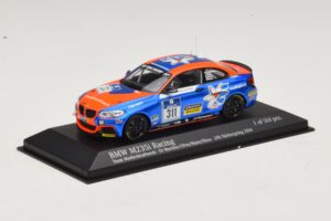 BMW M235i Team Medienkraftwerk #311 Di Martino / Olivo 24 Hours of Nurburgring 2014 Minichamps 1:43 437142411 メタル - 画像 2/4