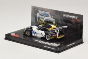 BMW Z4 GT3 Need for Speed Team #4 Hartung / Viebahn 24 Hours of Nürburgring 2011 Minichamps 1:43 437112904 メタル - 画像 3/5