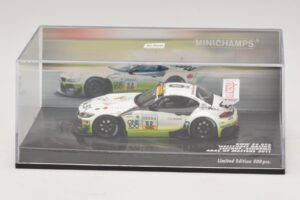 BMW Z4 GT3 Westcoast Racing #52 F. Lestrup ADAC GT Masters 2011 Minichamps 1:43 437112952 メタル - 画像 4/5