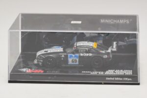 BMW Z4 M Coupe #69 Adams / K. Ludwig ADAC 24h Nürburgring 2009 Minichamps 1:43 400092769 メタル - 画像 4/5