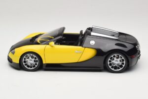 Bugatti Veyron Grand Sport Black Lemon Minichamps 1:18 100110831 メタル - 画像 4/8