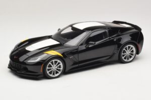 Chevrolet Corvette C7 Grand Sport ブラック ホワイトストライプ AUTOart 1:18 71273 コンポジット