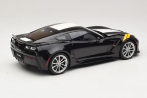 Chevrolet Corvette C7 Grand Sport ブラック ホワイトストライプ AUTOart 1:18 71273 コンポジット - 画像 3/8