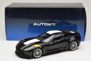 Chevrolet Corvette C7 Grand Sport ブラック ホワイトストライプ AUTOart 1:18 71273 コンポジット - 画像 8/8