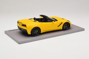 Chevrolet Corvette C7 Velocity Yellow BBR 1:18 BLM1815E レジン - 画像 2/6