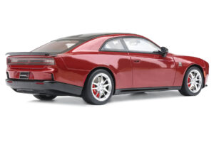 Dodge Charger Daytona Scat Pack Redeye Red GT Spirit 1:18 GT585 レジン - 画像 2/5