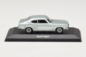 Ford Capri I ライトブルーメタリック Maxichamps 1:43 940085501 メタル
