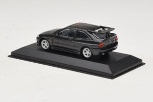 Ford Escort RS Cosworth ブラックメタリック Minichamps 1:43 430082106 メタル - 画像 3/4