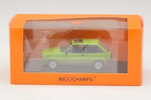 Ford Fiesta Mk1 ライトグリーン Maxichamps 1:43 940085100 メタル - 画像 4/4